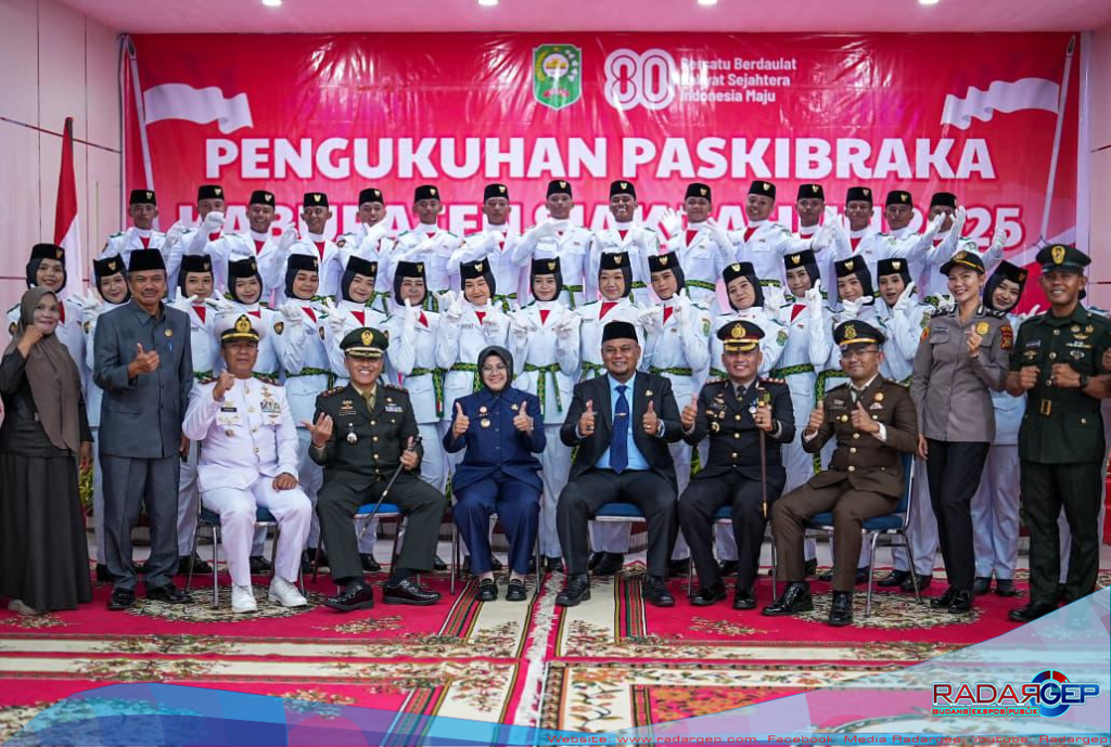 Bupati Siak Kukuhkan 30 Anggota Paskibraka 2025